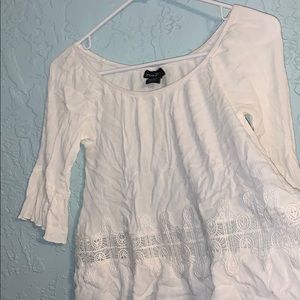 Rue 21 White Night top!